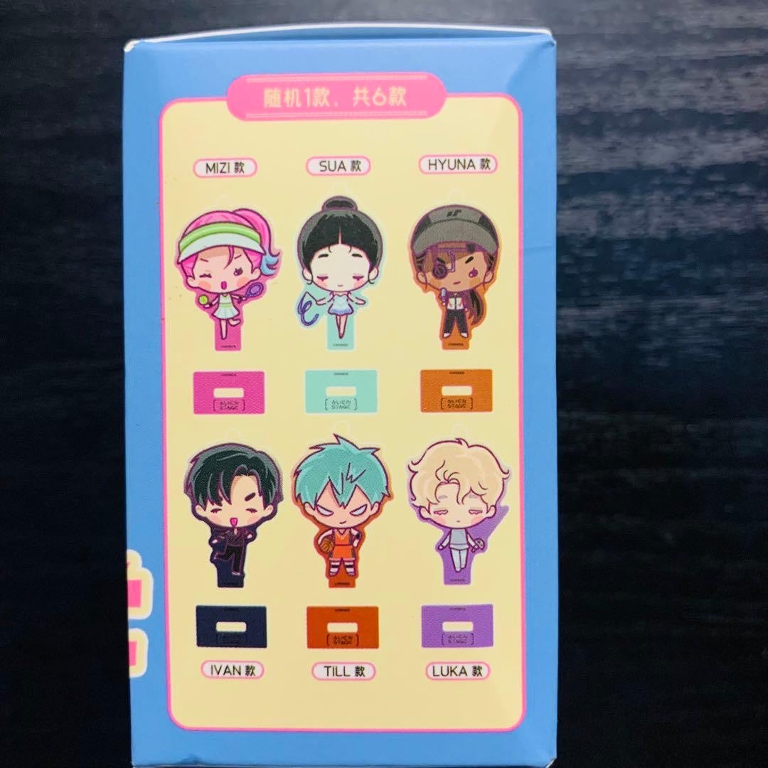 alien stage acrylic stands